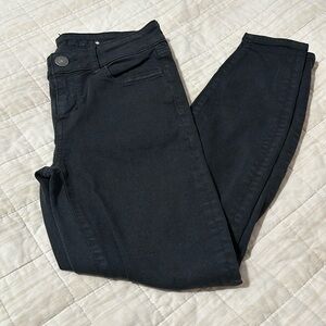 American Eagle Next Level Stretch Black Skinny Jeans
